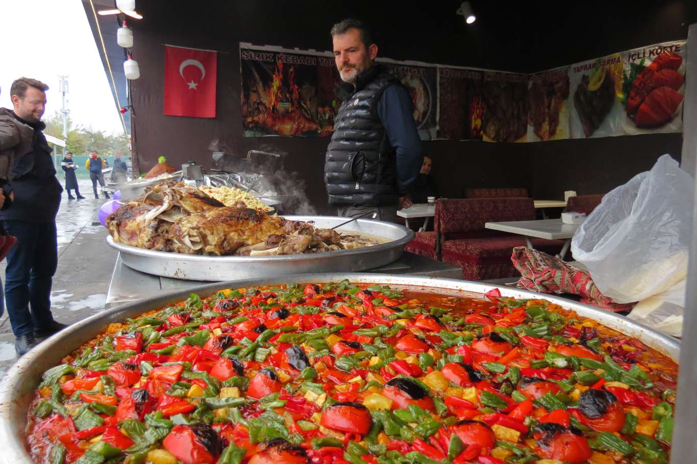 Bayburt lezzetleri İstanbul'da tanıtıldı Bayburt lezzetleri İstanbul'da tanıtıldı